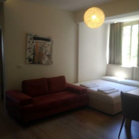 Deluxe Sea Apartment Влёра Экстерьер фото