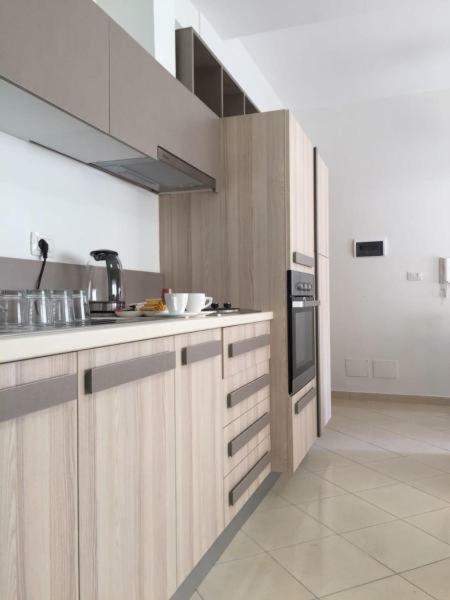 Deluxe Sea Apartment Влёра Номер фото