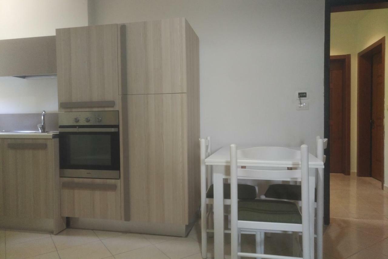 Deluxe Sea Apartment Влёра Экстерьер фото